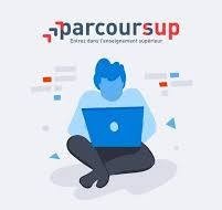 Comment attirer plus de femmes vers des études supérieures en sciences et technologies ?